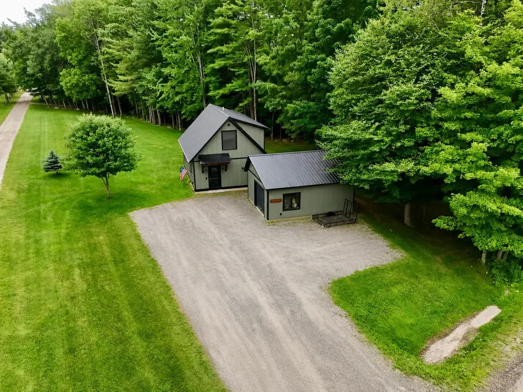 123 Whispering Pines Road Derby VT 05829