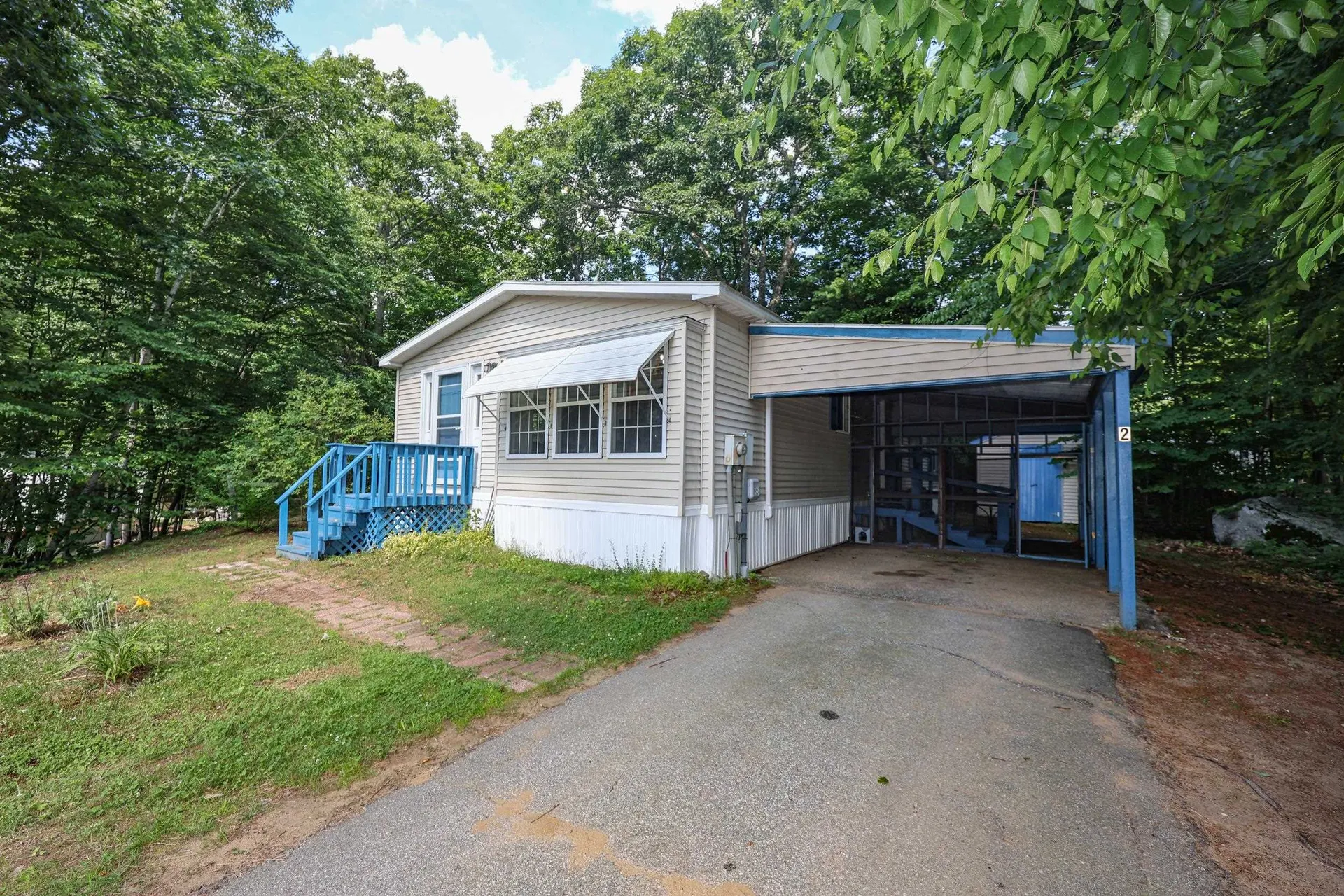 2 Elm Place Loudon NH 03307