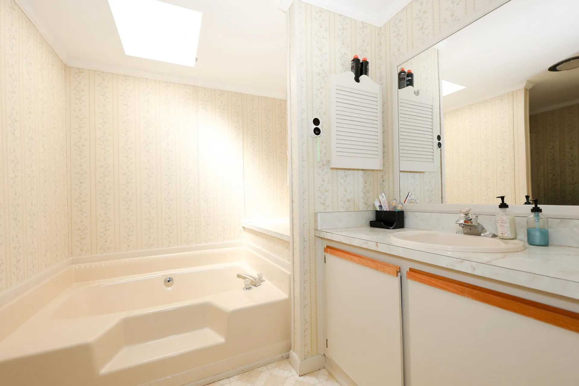 2 Elm Place Loudon NH 03307