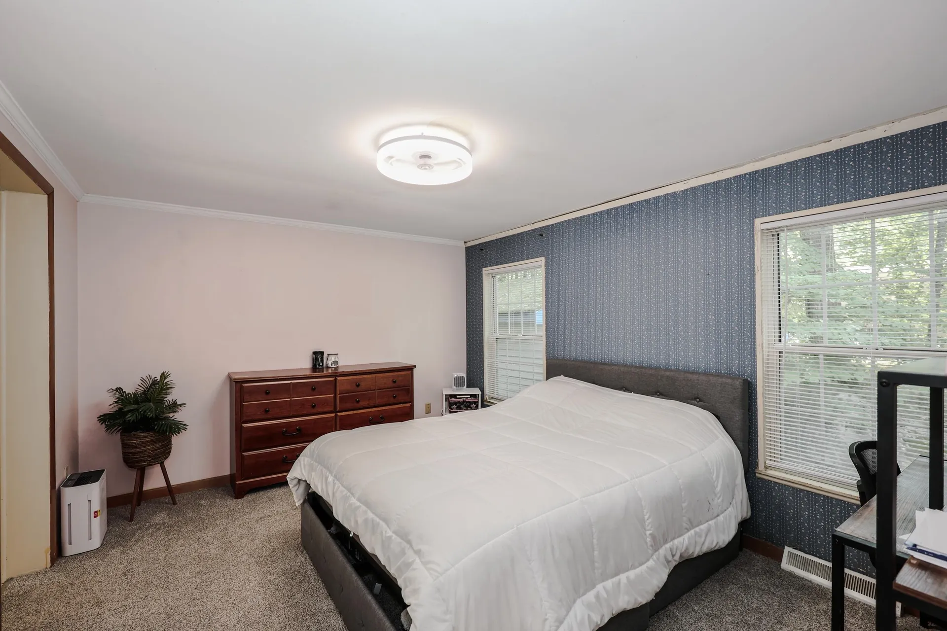 2 Elm Place Loudon NH 03307