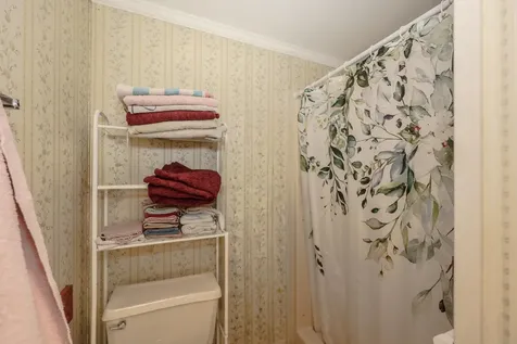 2 Elm Place Loudon NH 03307
