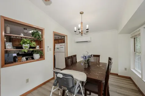 2 Elm Place Loudon NH 03307