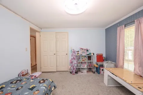 2 Elm Place Loudon NH 03307