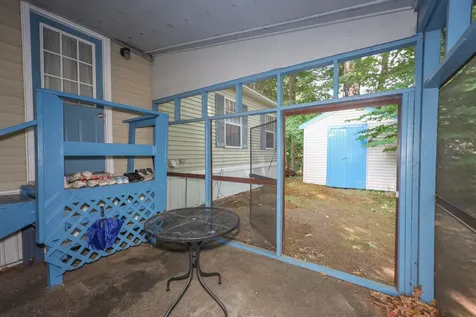2 Elm Place Loudon NH 03307