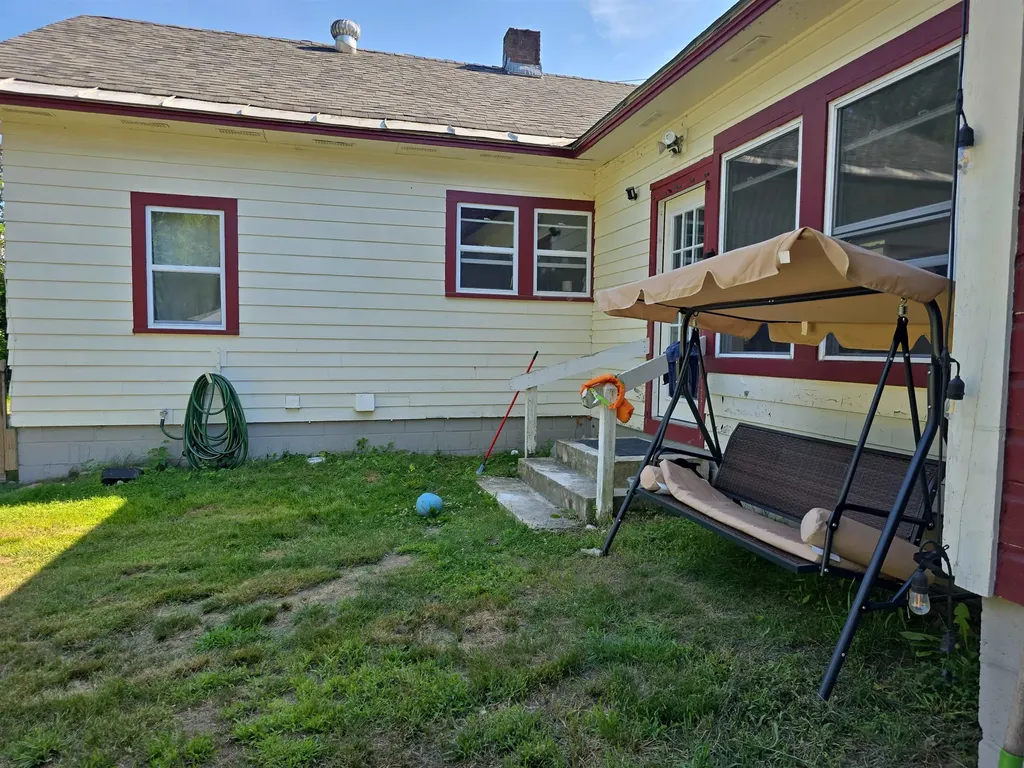 469 Old Claremont Road Charlestown NH 03603