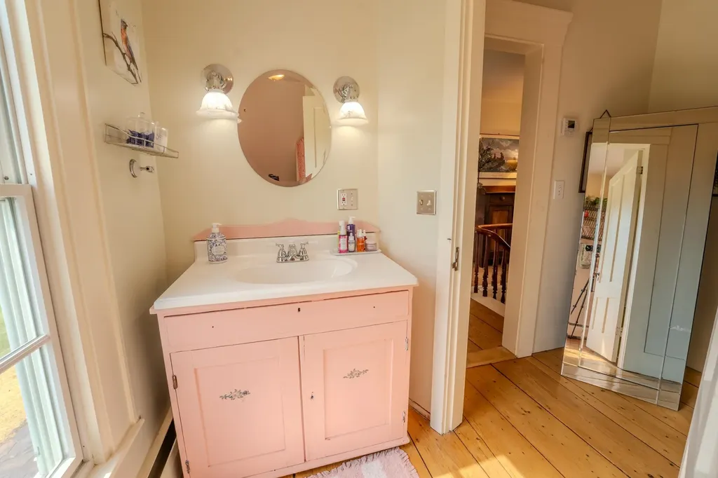 1366 Easton Road Franconia NH 03580