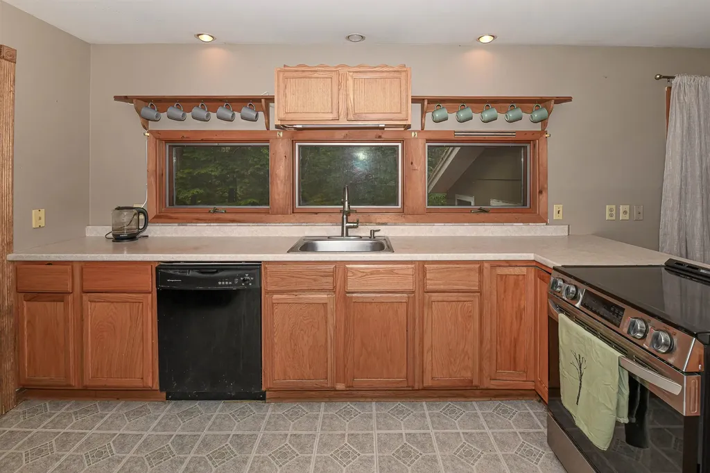 19 Baker Circle Fryeburg ME 04037