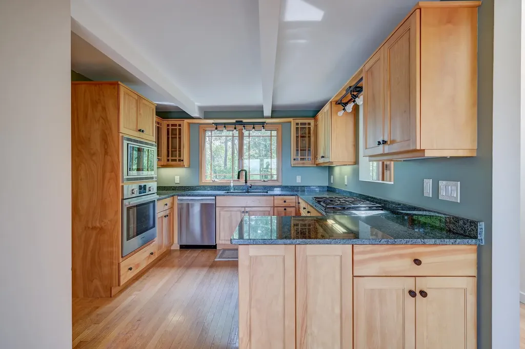 36 Oak Ridge Road Madison NH 03849