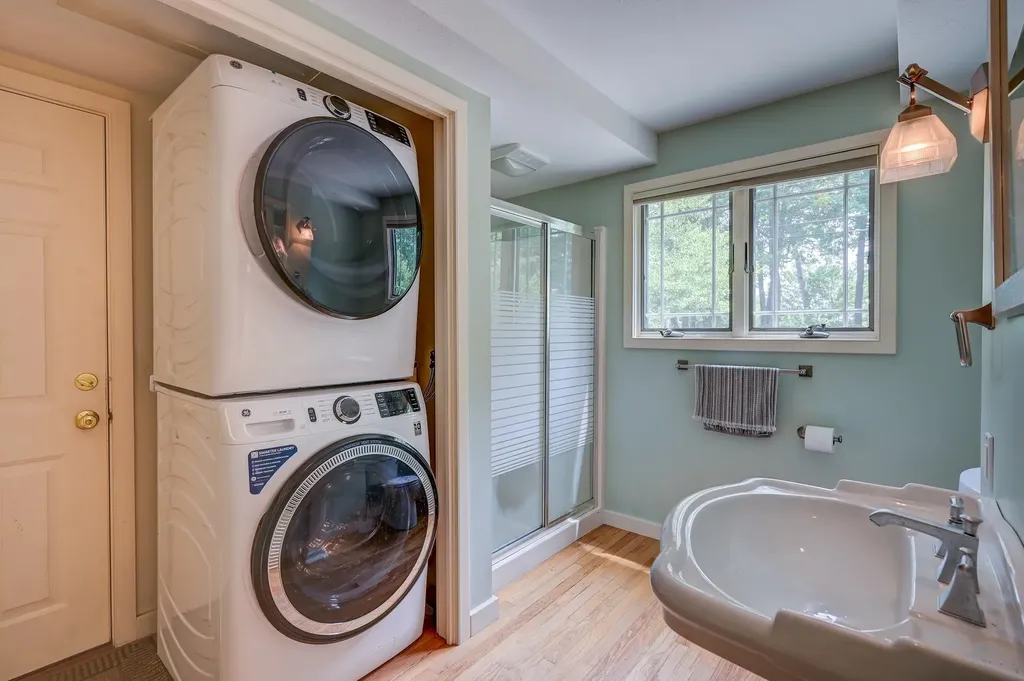 36 Oak Ridge Road Madison NH 03849