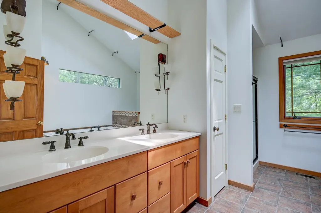 36 Oak Ridge Road Madison NH 03849