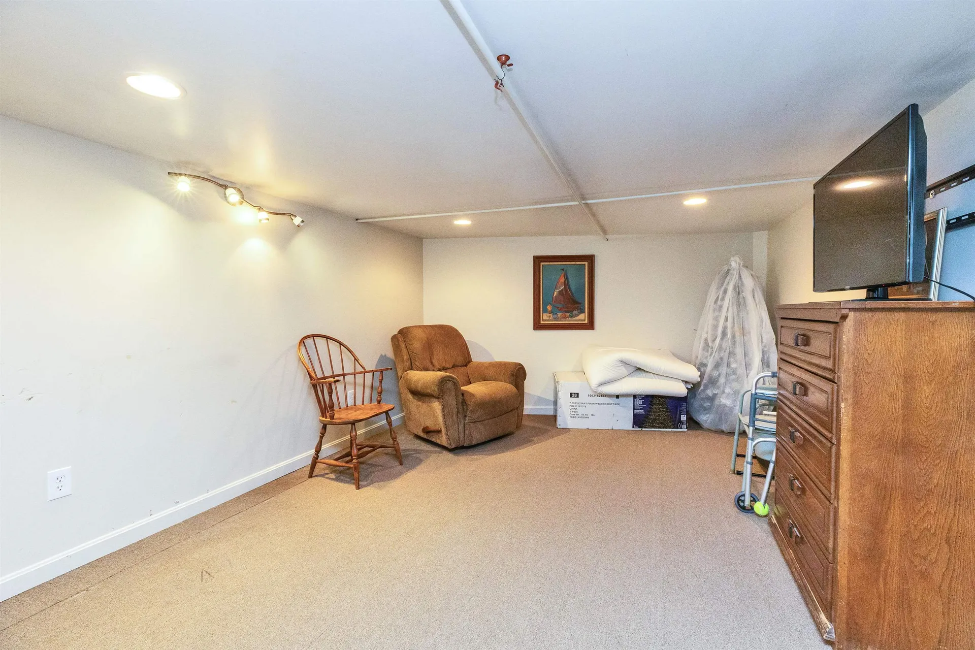 15 Elmi Drive Rindge NH 03461