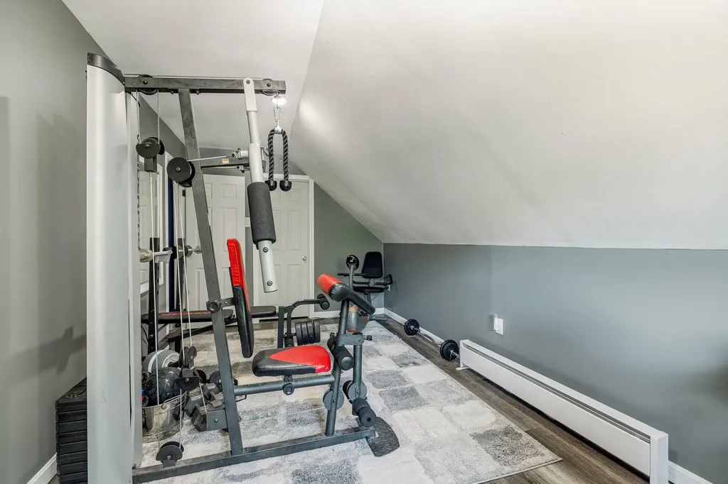 8 Lancelot Road Farmington NH 03835