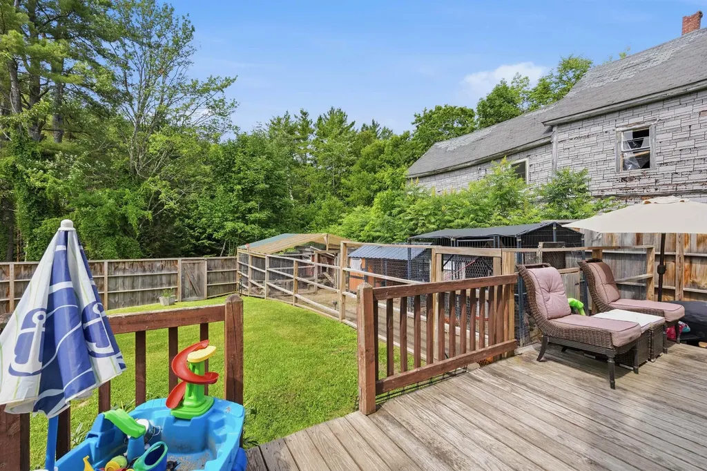 23 Lake Tarleton Road Warren NH 03279