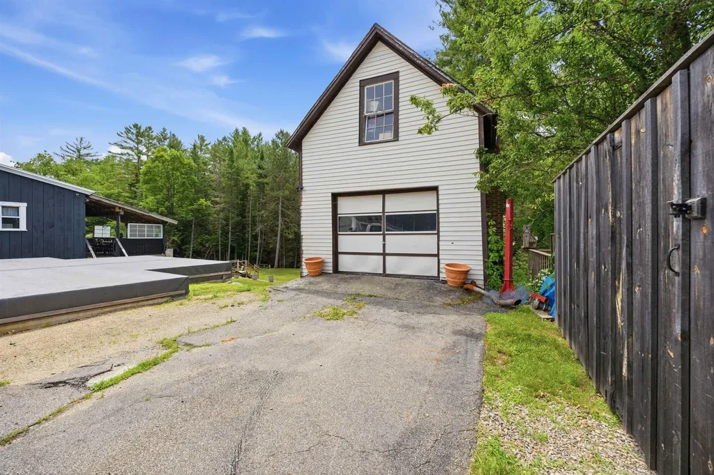 23 Lake Tarleton Road Warren NH 03279