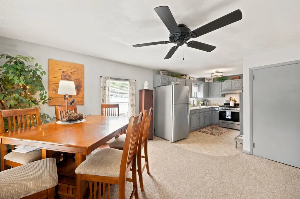 23 Lake Tarleton Road Warren NH 03279