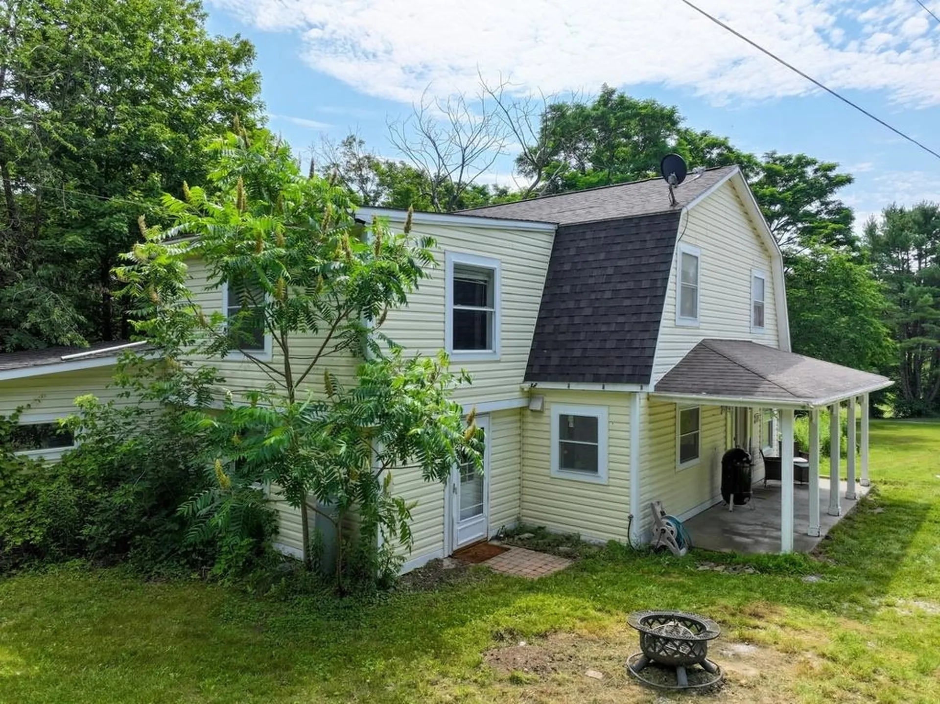 17 Bunny Lane Weybridge VT 05753