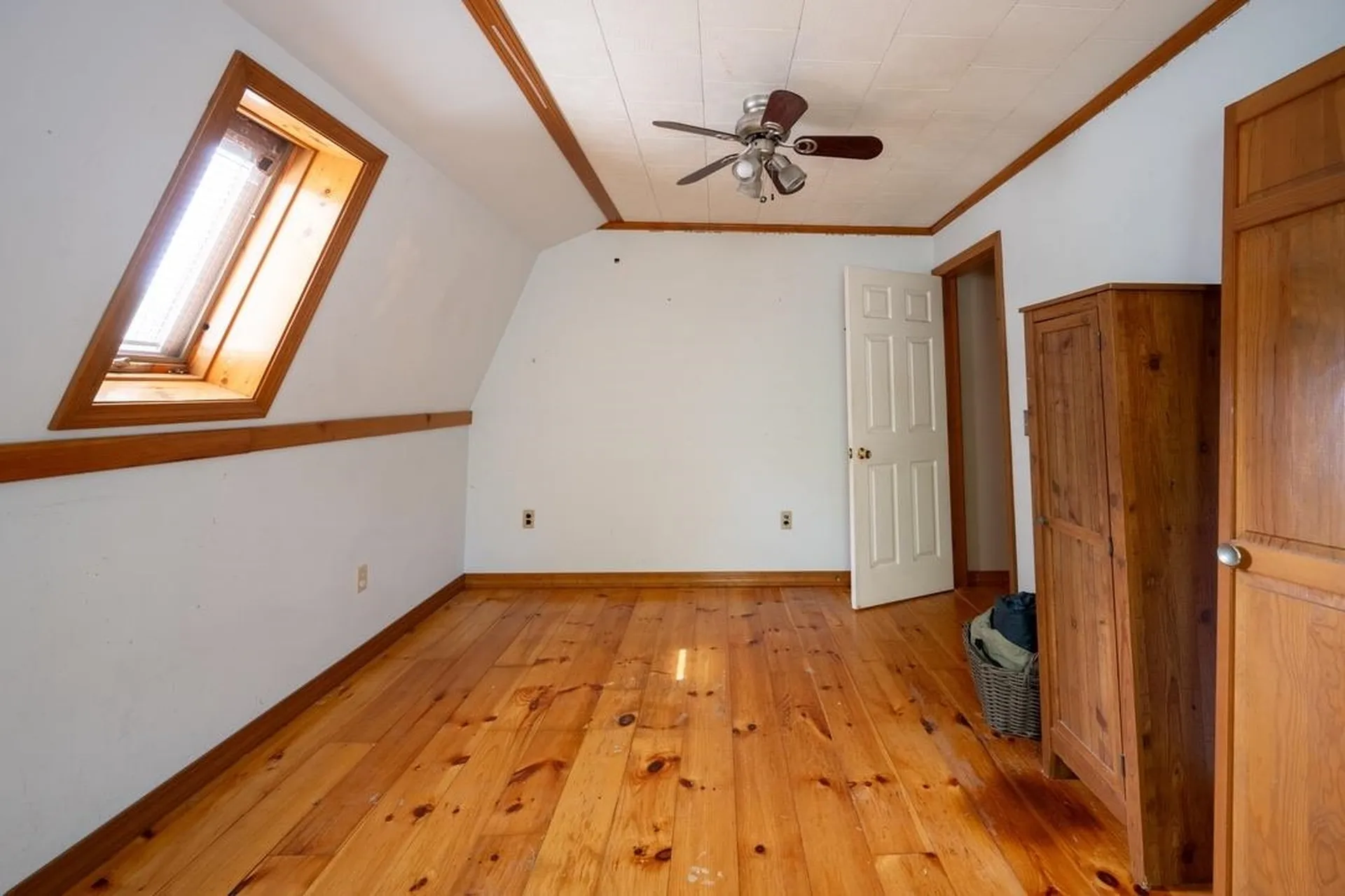 17 Bunny Lane Weybridge VT 05753