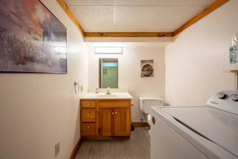 17 Bunny Lane Weybridge VT 05753