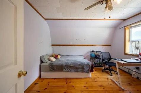 17 Bunny Lane Weybridge VT 05753