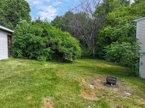 17 Bunny Lane Weybridge VT 05753