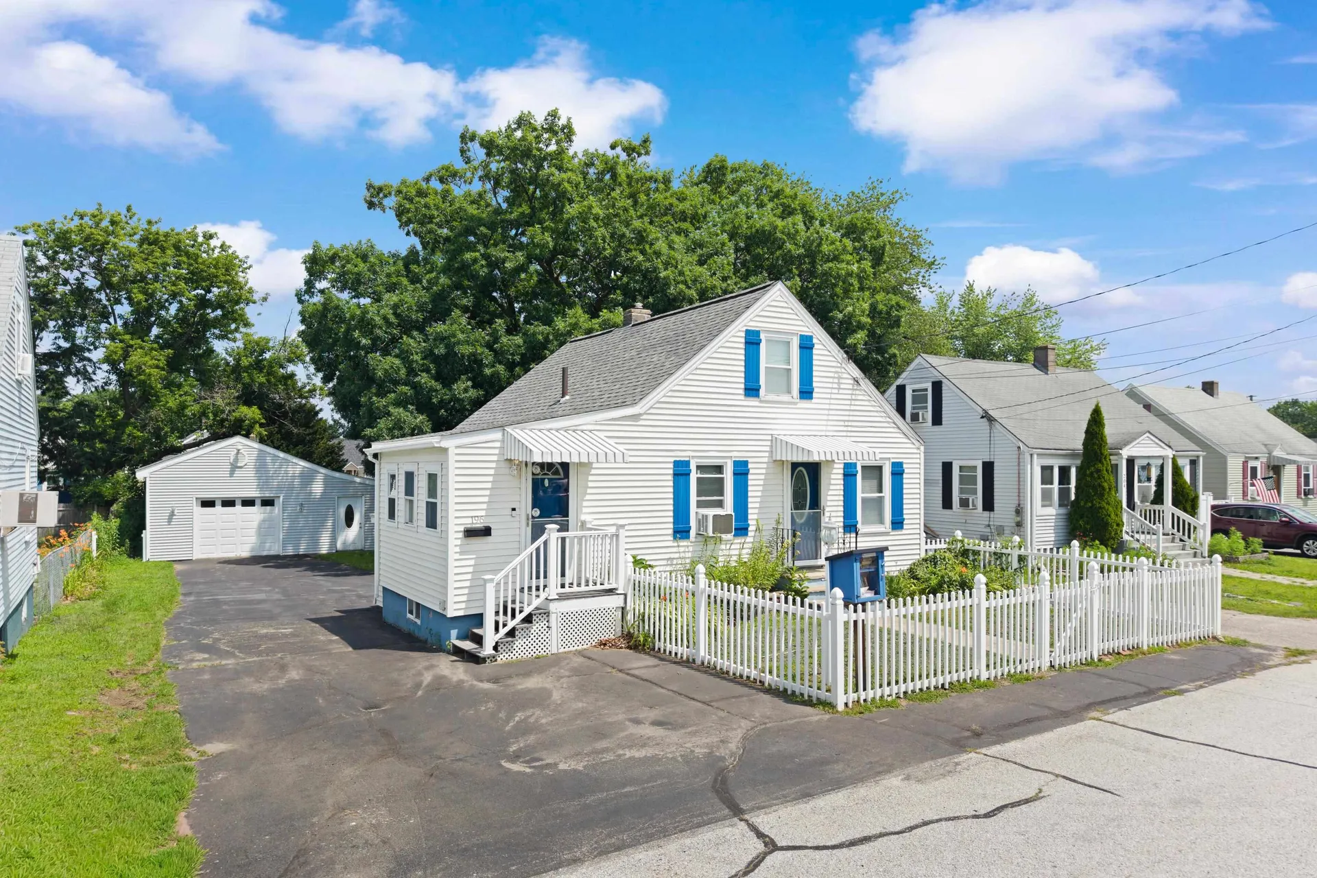196 Dewey Street Manchester NH 03103