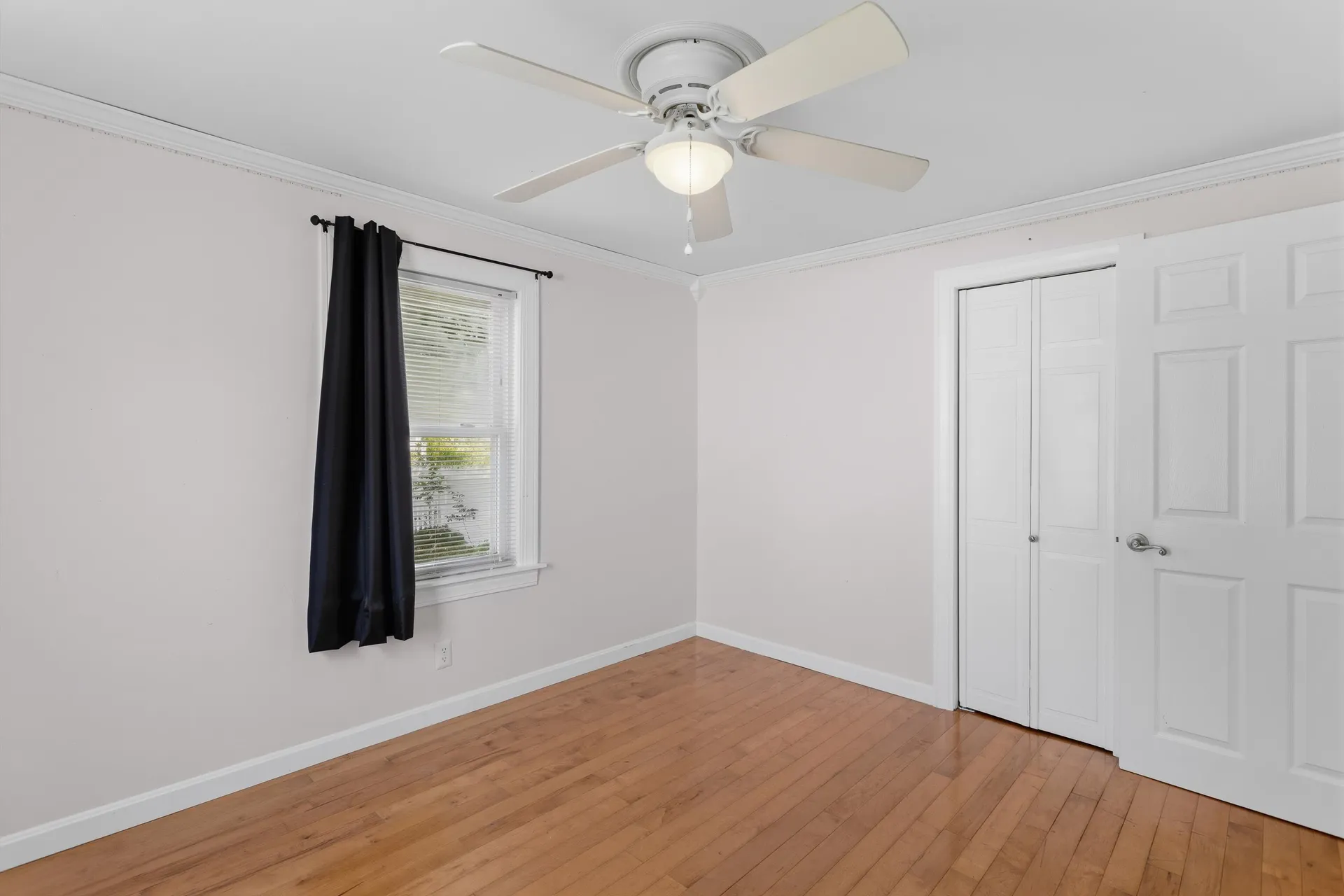 196 Dewey Street Manchester NH 03103