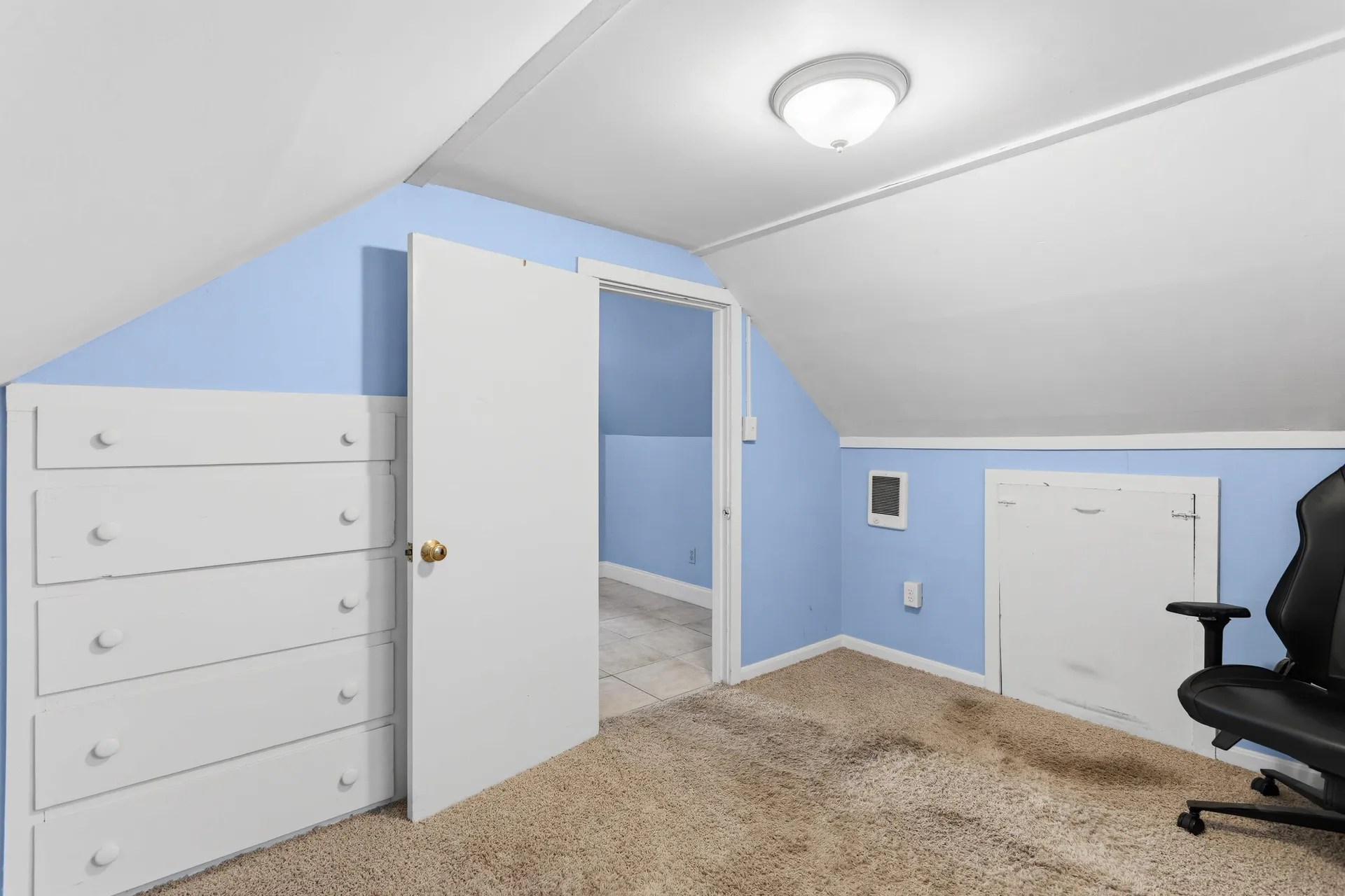 196 Dewey Street Manchester NH 03103