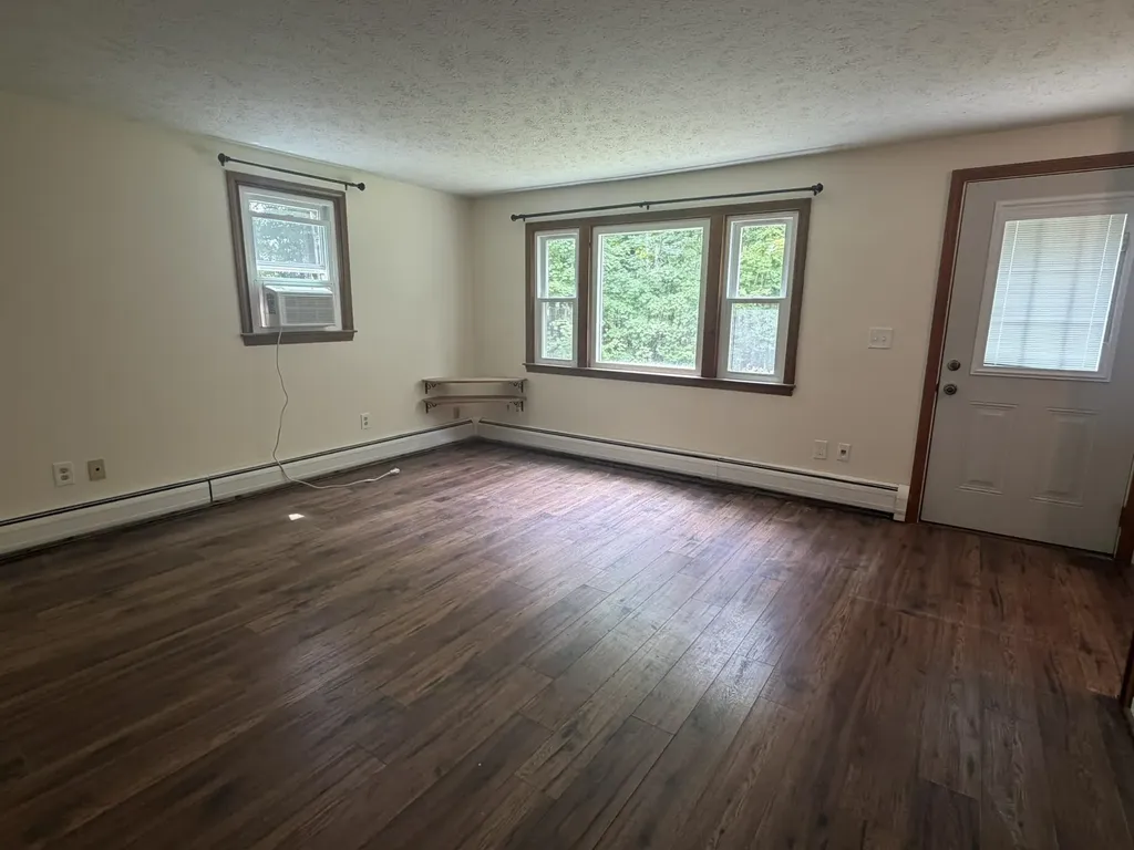 26 Twist Hill Road Dunbarton NH 03046