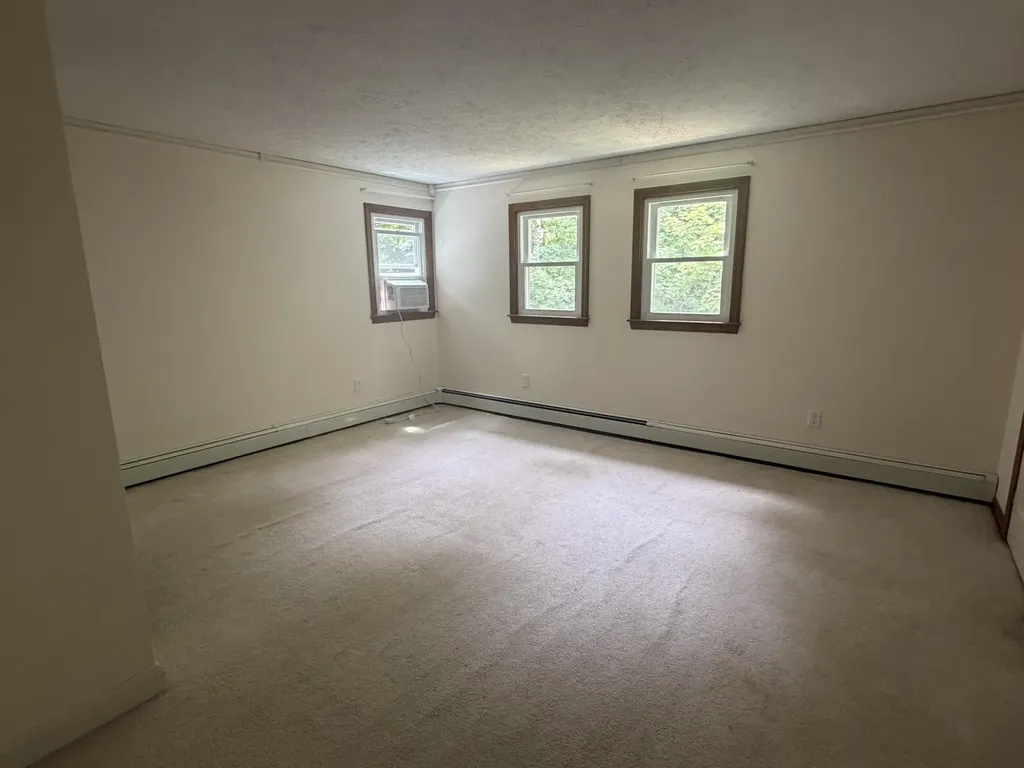 26 Twist Hill Road Dunbarton NH 03046