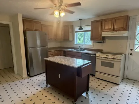 26 Twist Hill Road Dunbarton NH 03046