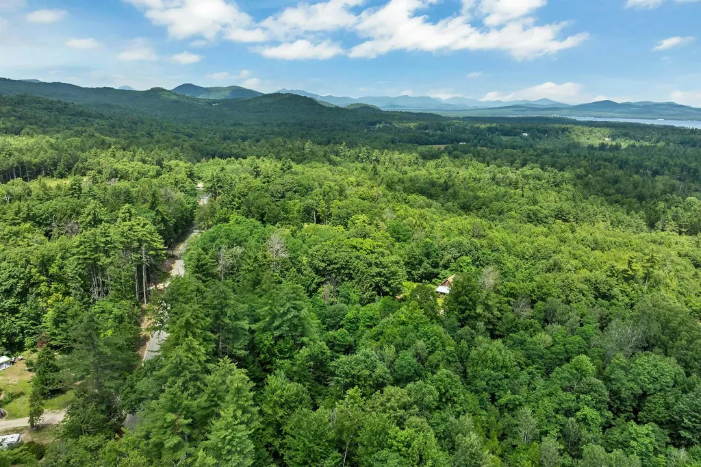 135 Dorrs Corner Road Ossipee NH 03814