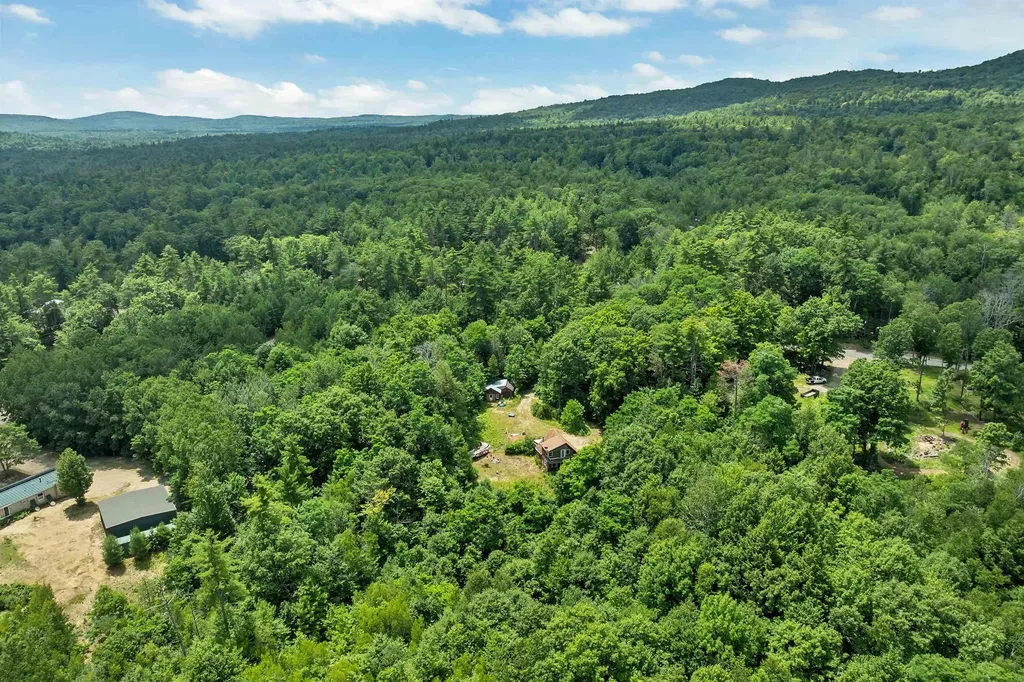 135 Dorrs Corner Road Ossipee NH 03814