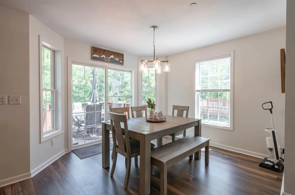 14 Kettle Lane New Boston NH 03070