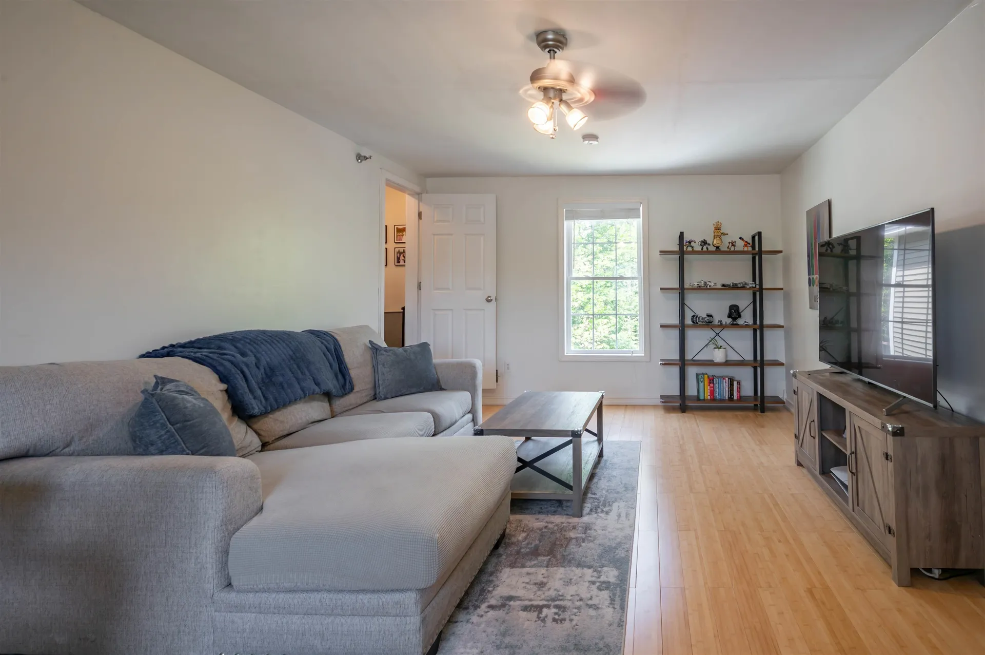 14 Kettle Lane New Boston NH 03070