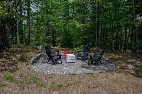 14 Kettle Lane New Boston NH 03070