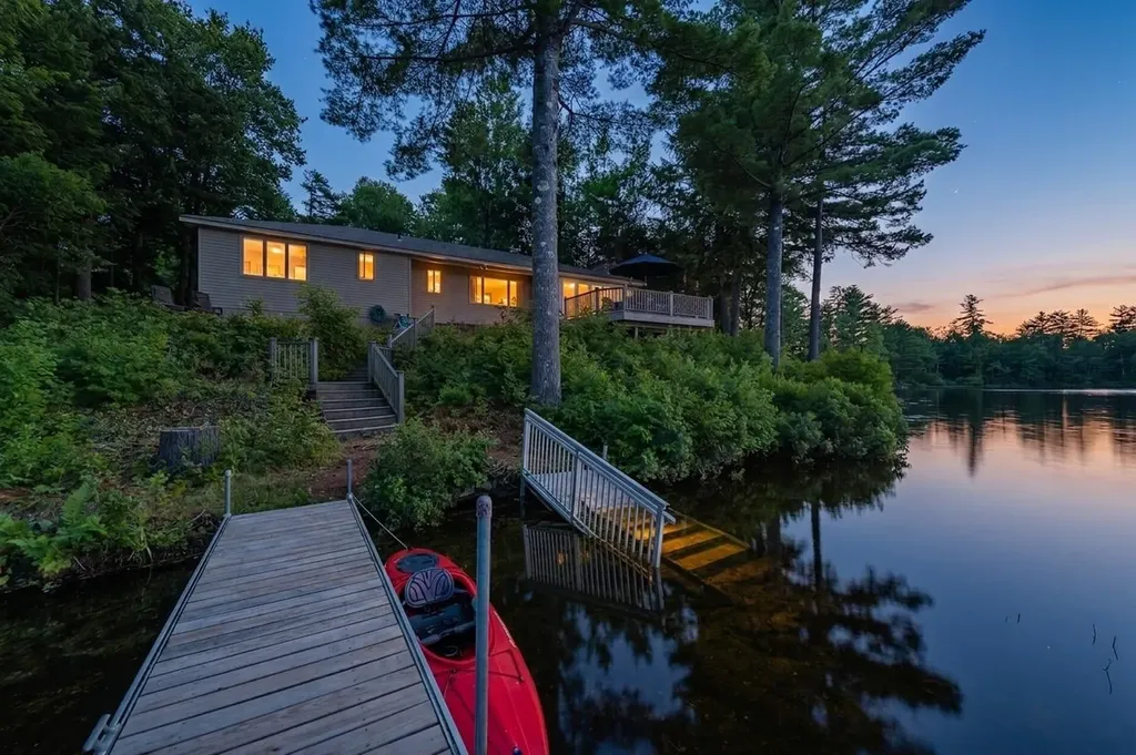 380 Waukeena Lake Road Danbury NH 03230