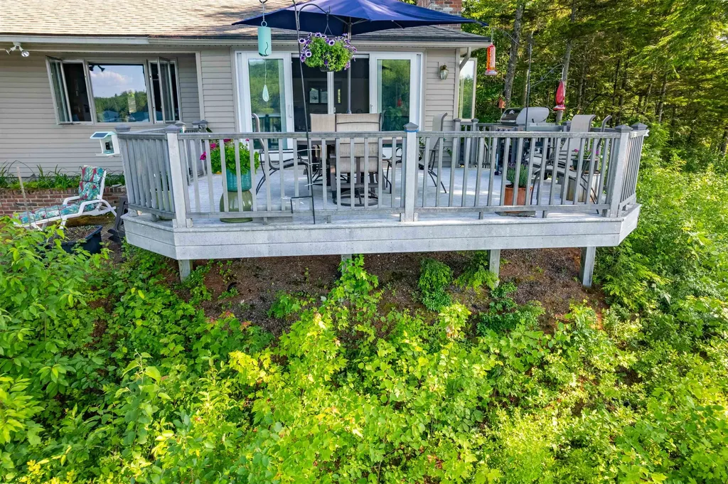 380 Waukeena Lake Road Danbury NH 03230