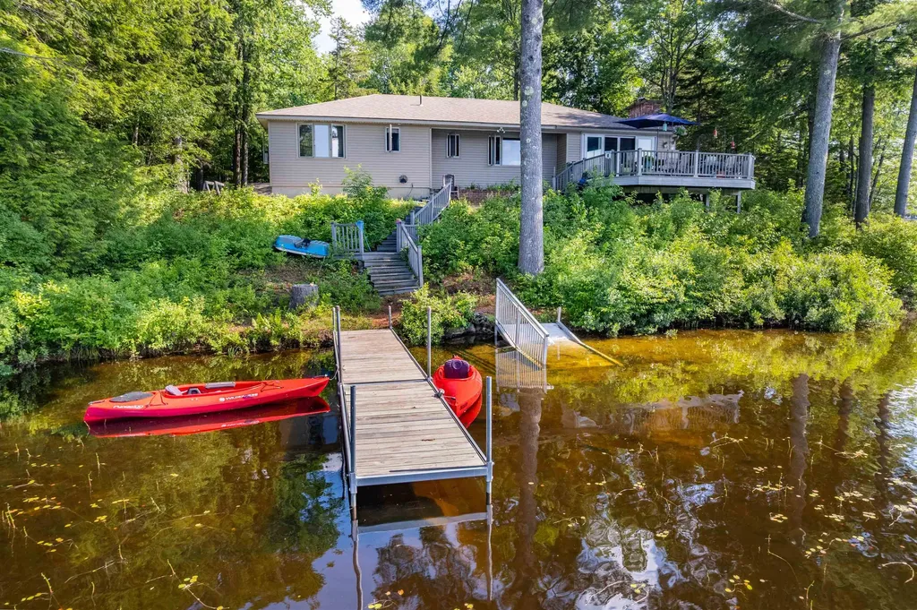380 Waukeena Lake Road Danbury NH 03230