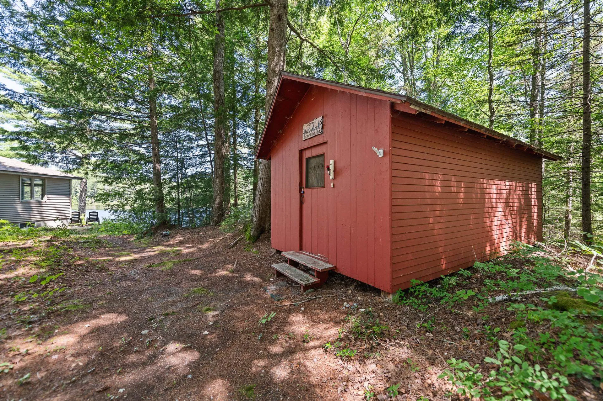 380 Waukeena Lake Road Danbury NH 03230