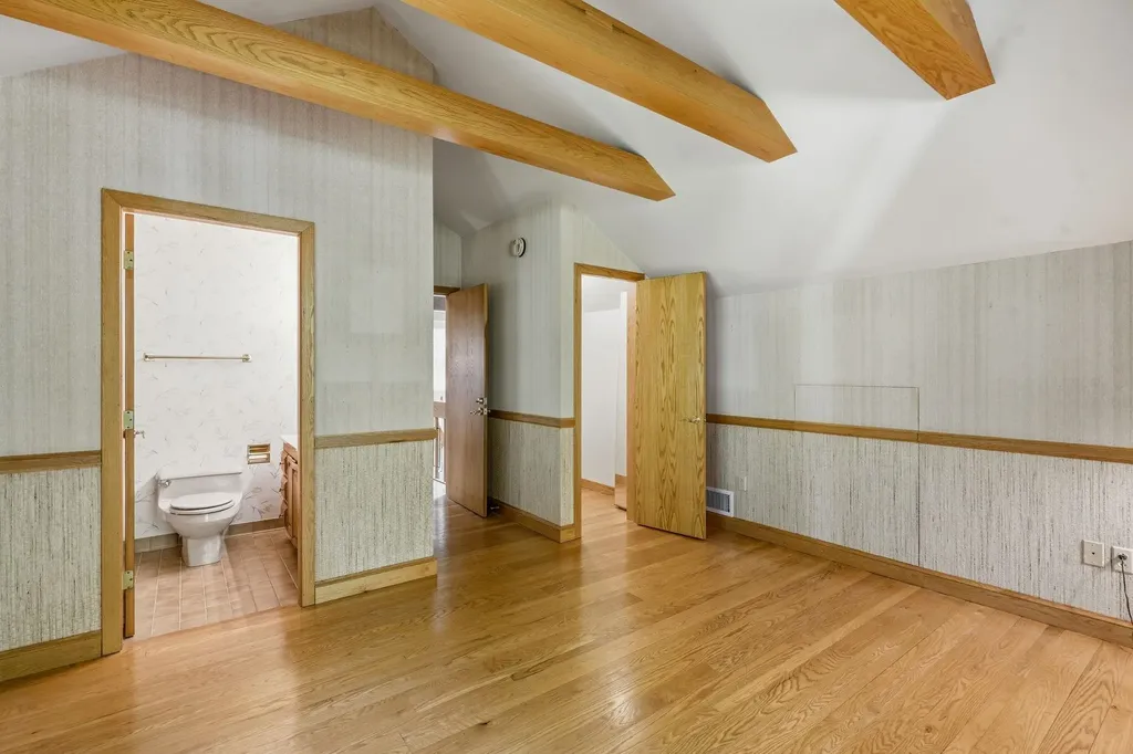 5 Farmington Road Amherst NH 03031