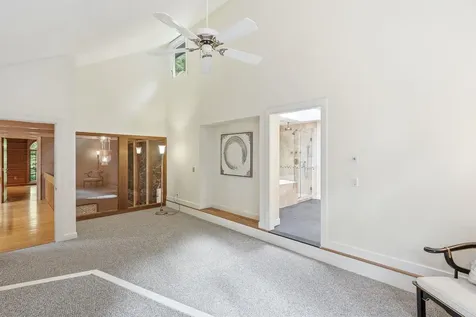 5 Farmington Road Amherst NH 03031