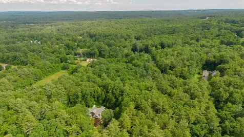 5 Farmington Road Amherst NH 03031