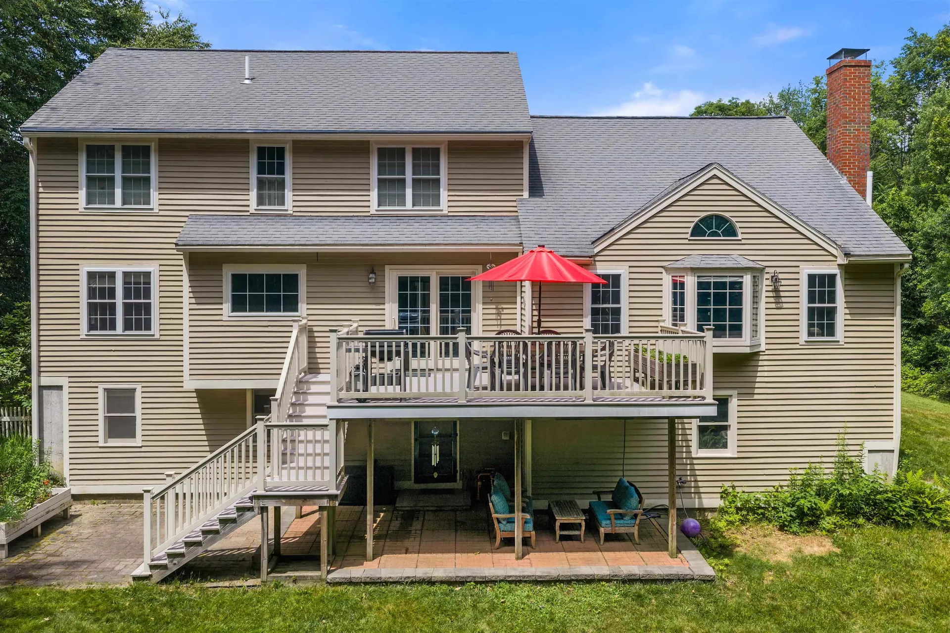 16 Lamington Hill Road Stratham NH 03885