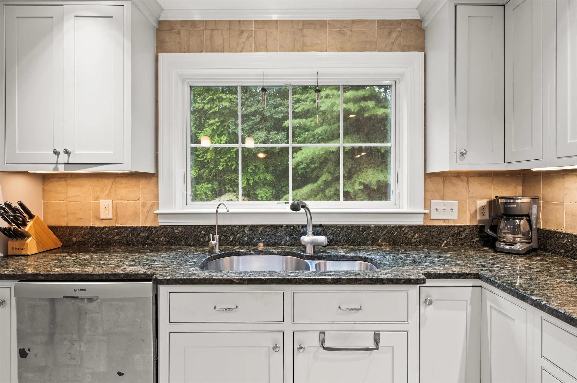 16 Lamington Hill Road Stratham NH 03885