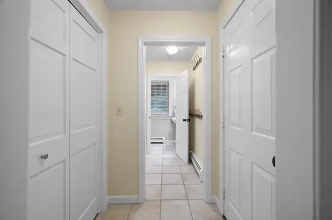 16 Lamington Hill Road Stratham NH 03885