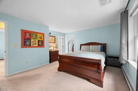 16 Lamington Hill Road Stratham NH 03885