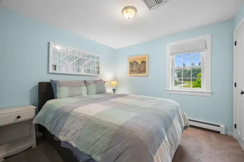 16 Lamington Hill Road Stratham NH 03885