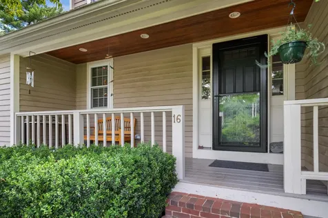 16 Lamington Hill Road Stratham NH 03885