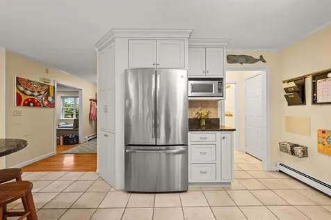 16 Lamington Hill Road Stratham NH 03885