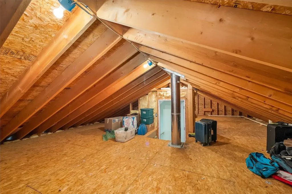 40 Friar Tuck Way Wolfeboro NH 03894